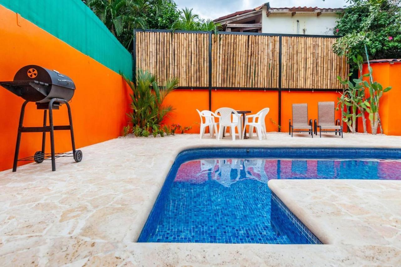 Nicely Priced Duplex In Surfside With Private Pool And Ac In Every Room Potrero  Ngoại thất bức ảnh