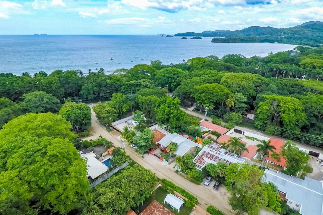 Nicely Priced Duplex In Surfside With Private Pool And Ac In Every Room Potrero  Ngoại thất bức ảnh